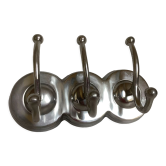 Porte manteau aluminium trois patères