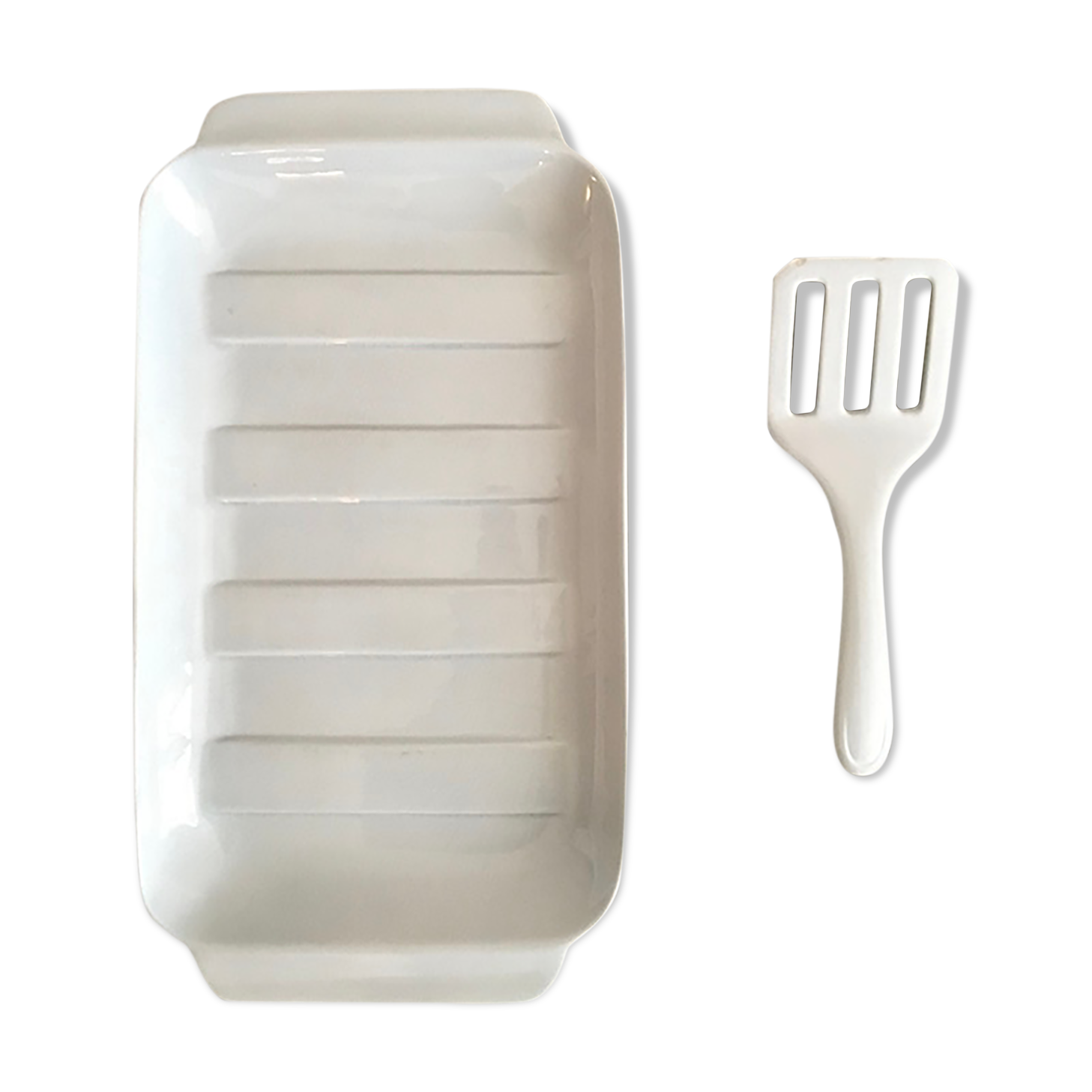 Asparagus dish and its blue spatula, Sarreguemines 1930