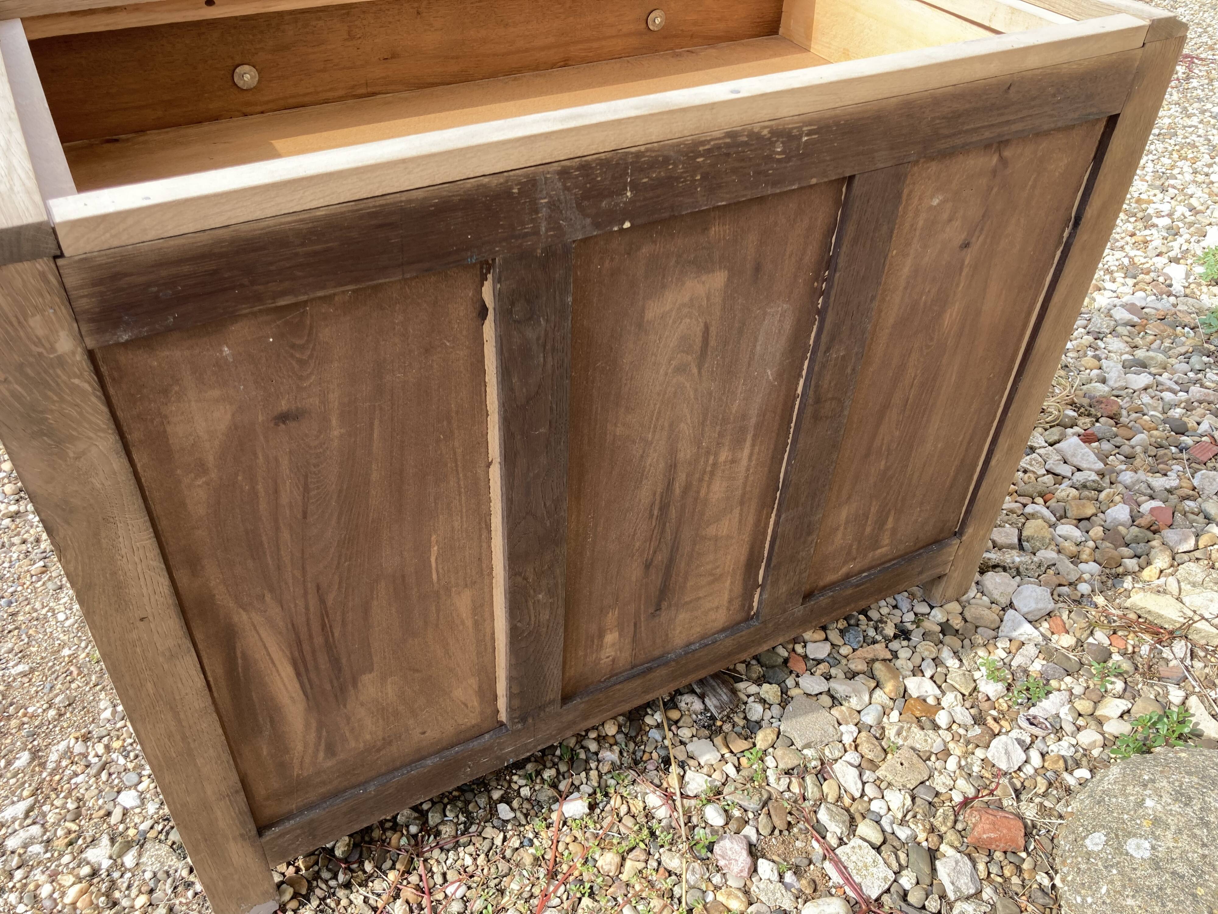 Art Deco chest of drawers in solid oak