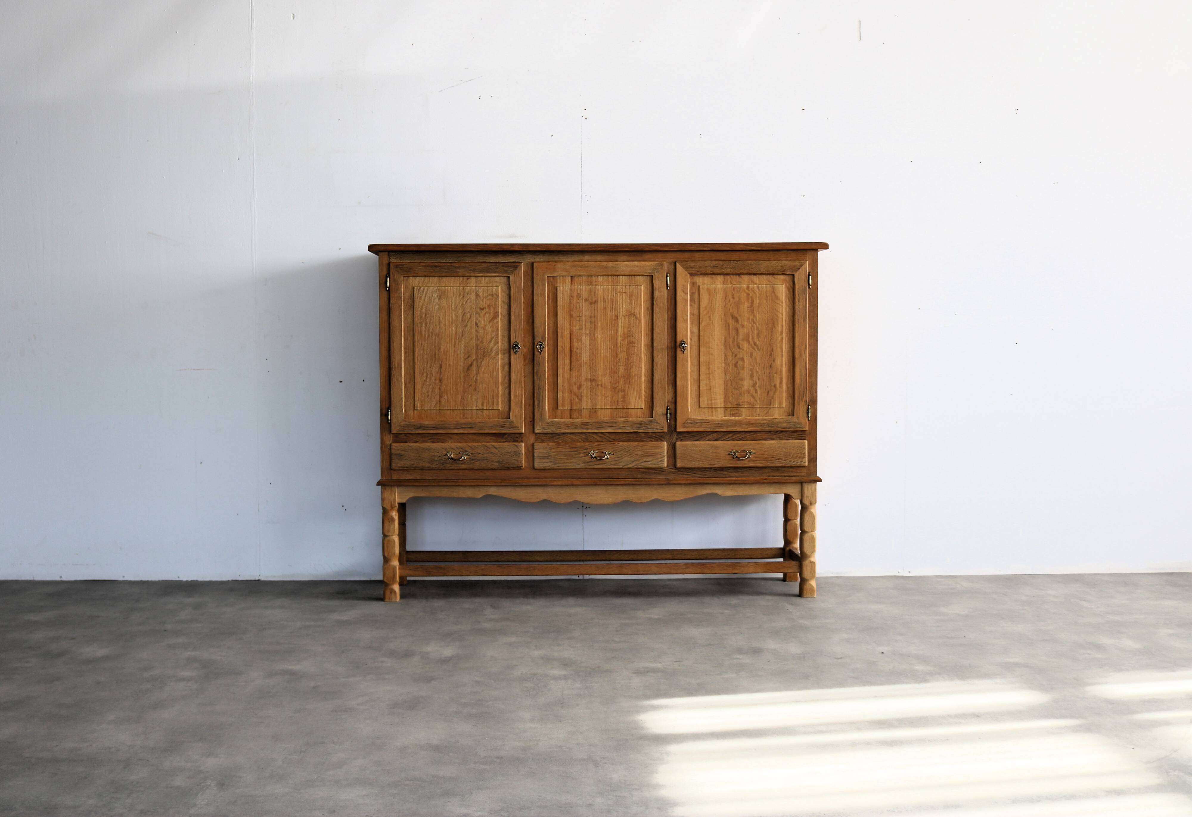 vintage wall cupboard | cupboard | Danish