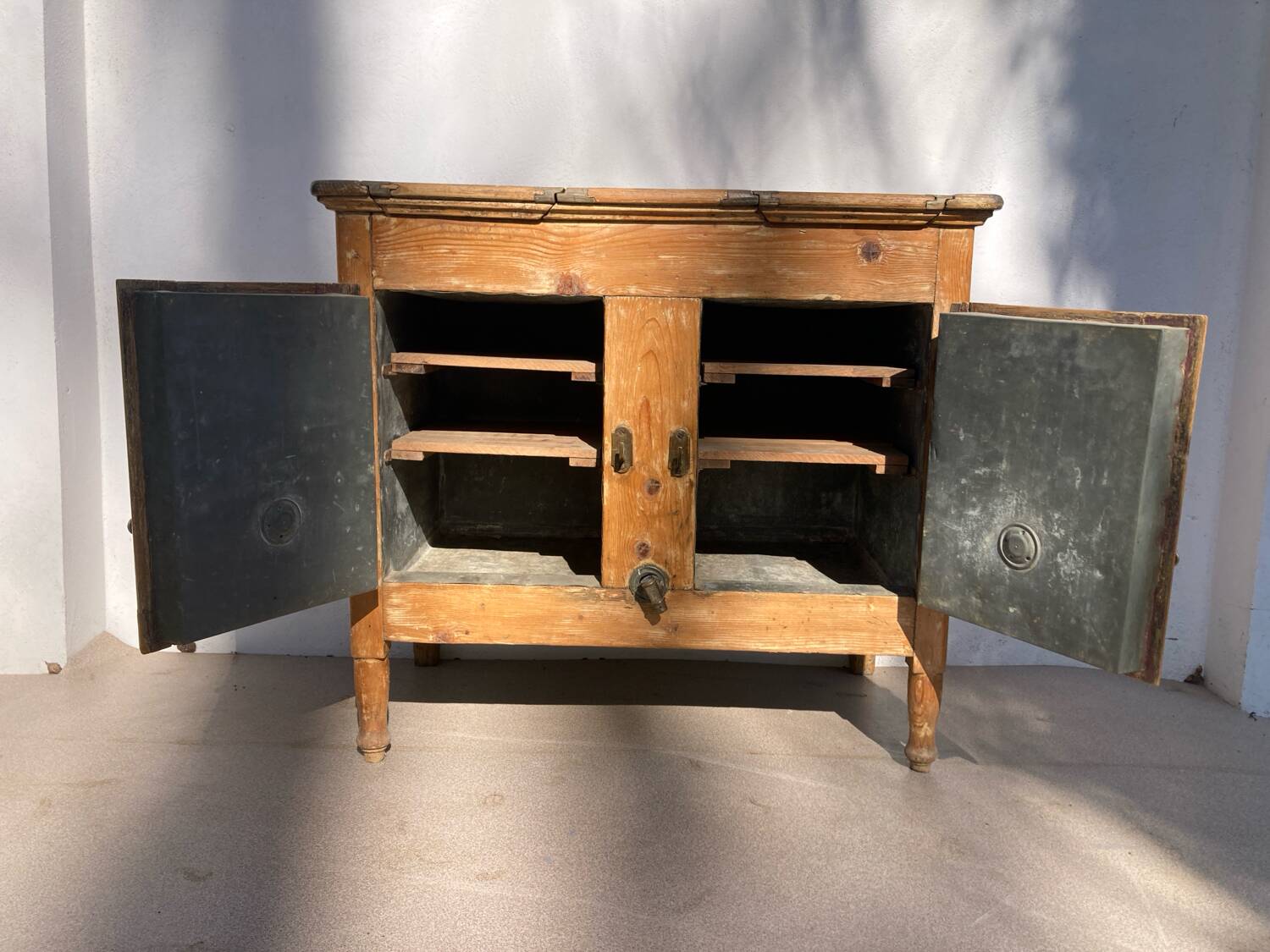 Old icebox from the 1920s