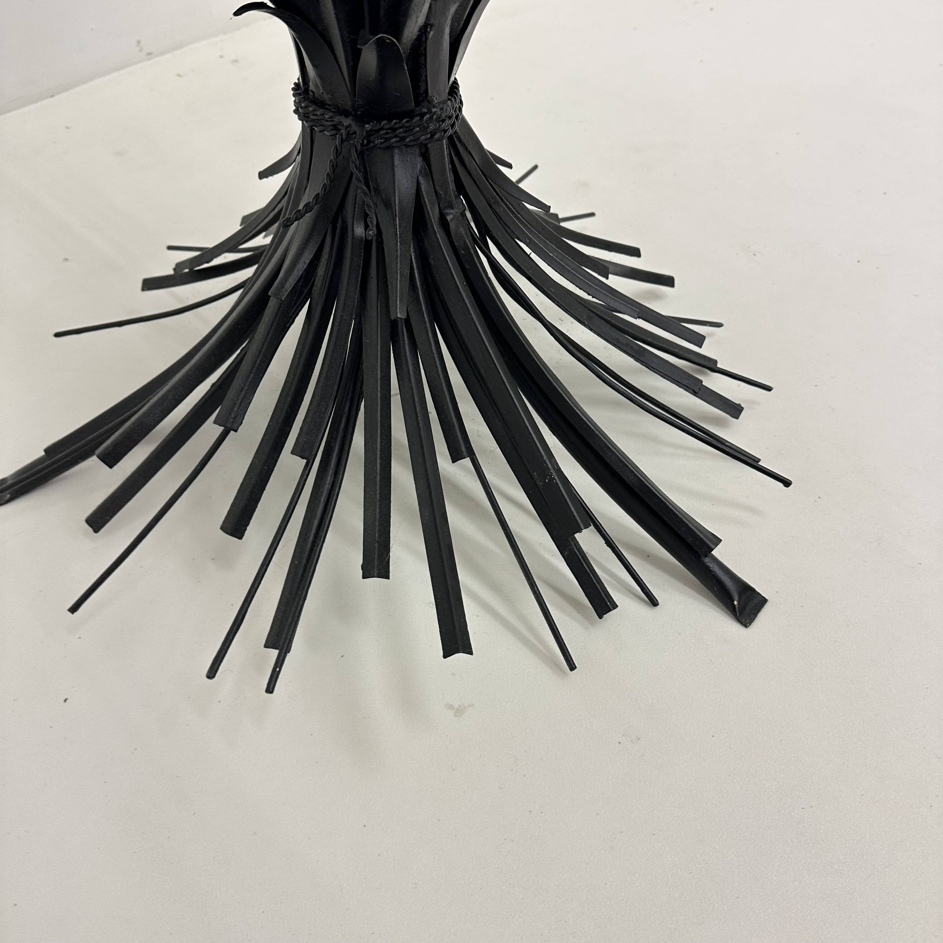 Wheat sheaf coffee table , 1970s