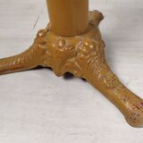 Garden pedestal table