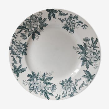 Porcelain plate St Amand