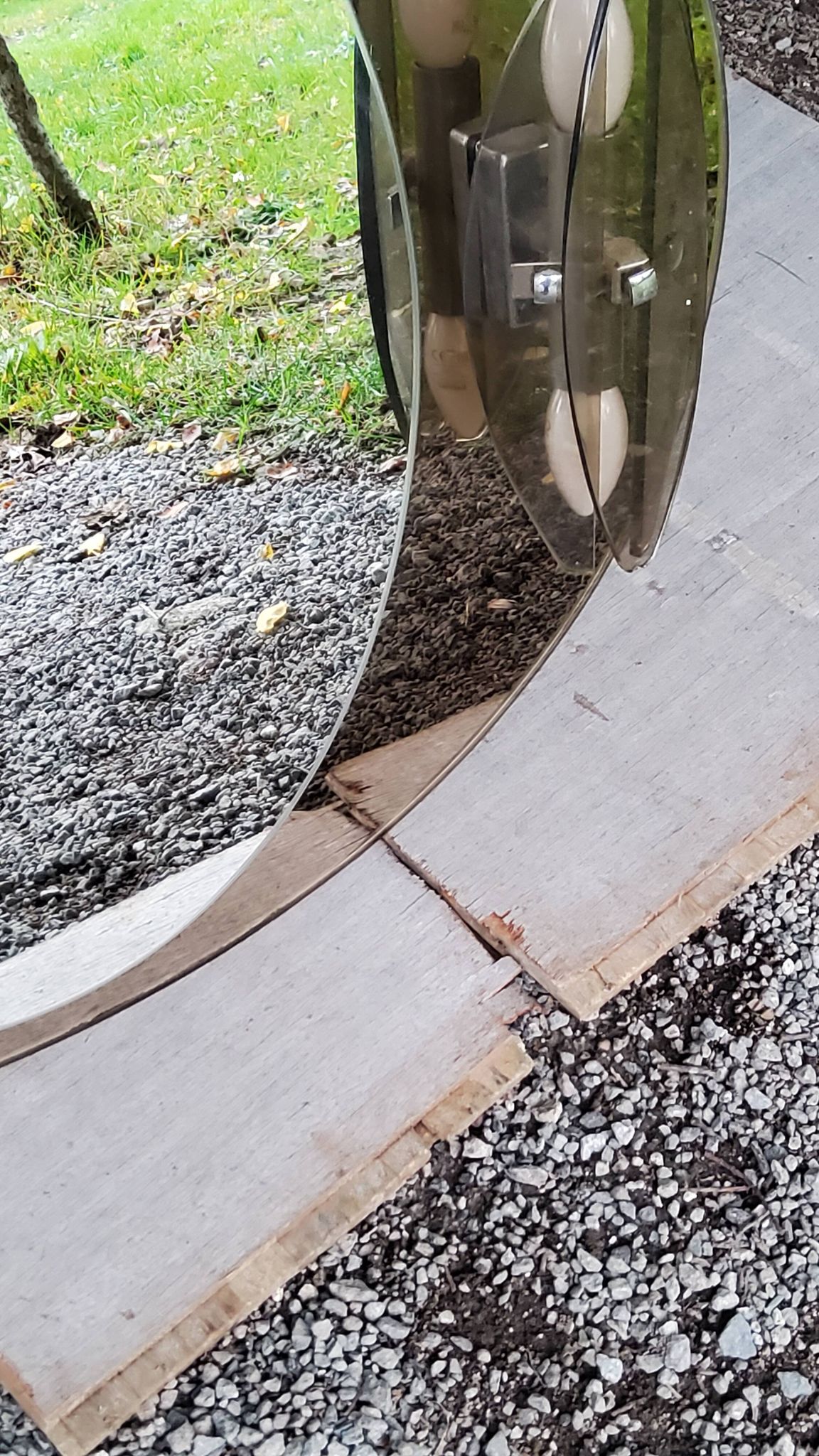 Miroir ovale avec 2 appliques double tains d’Antonio Lupi des années 80c
