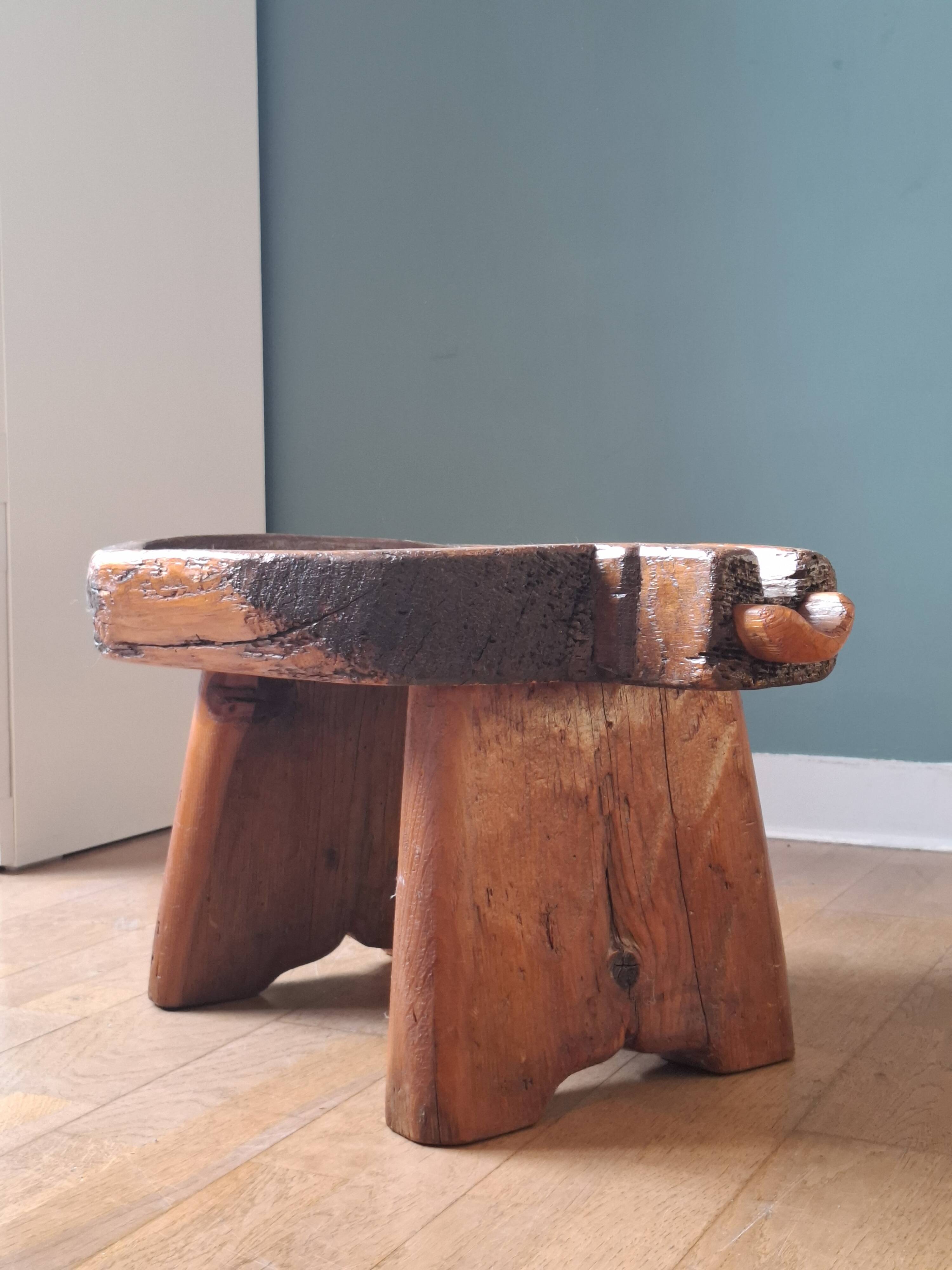 Side table arts and crafts