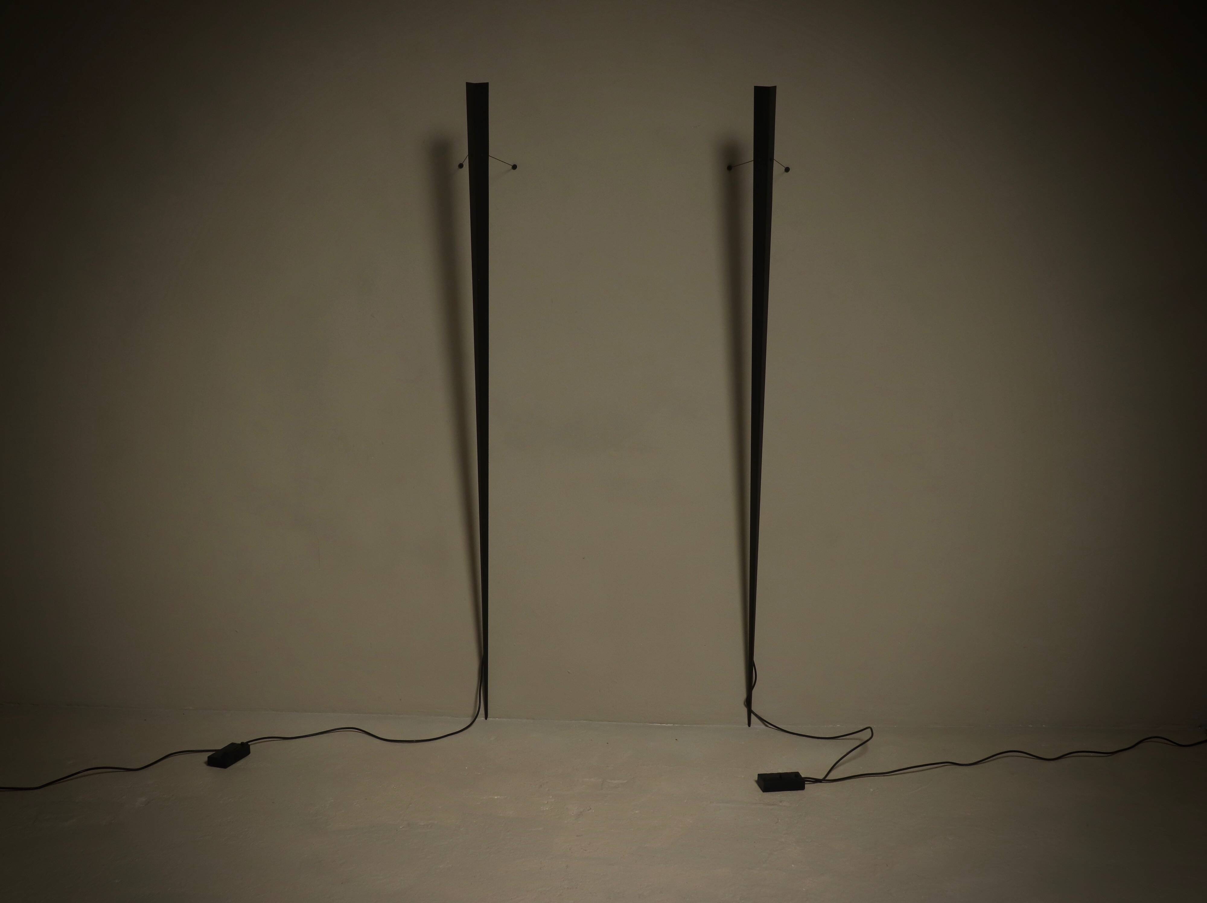 Pair of Gilles Derian torchère wall lights for Lumen Center, Italy 1984