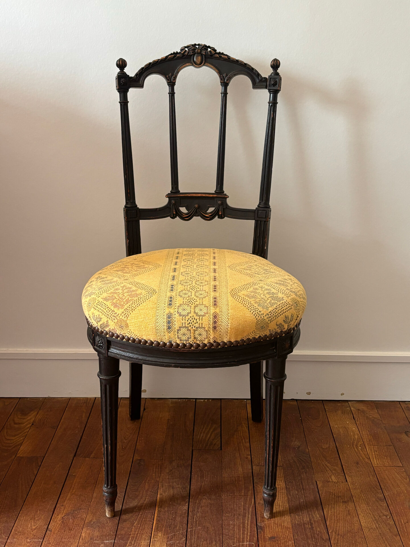 Napoleon III chair