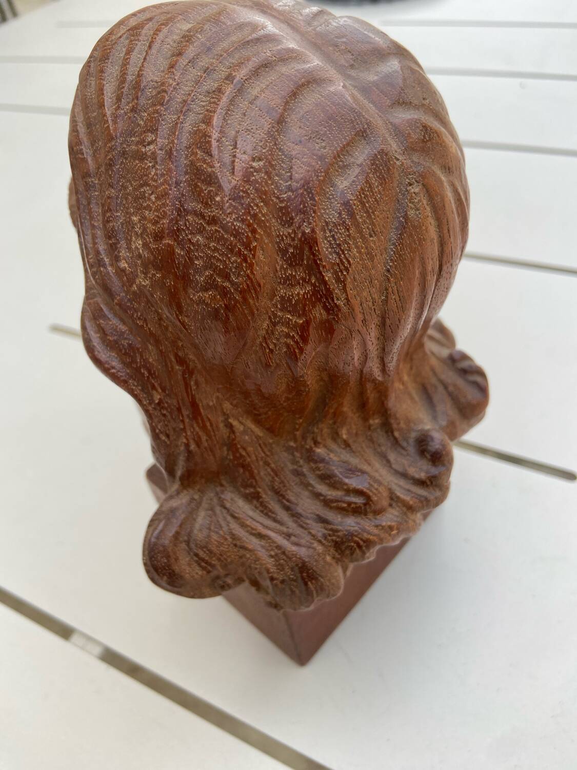 Carved wooden subject by Ferdinand PARPAN representing Christ