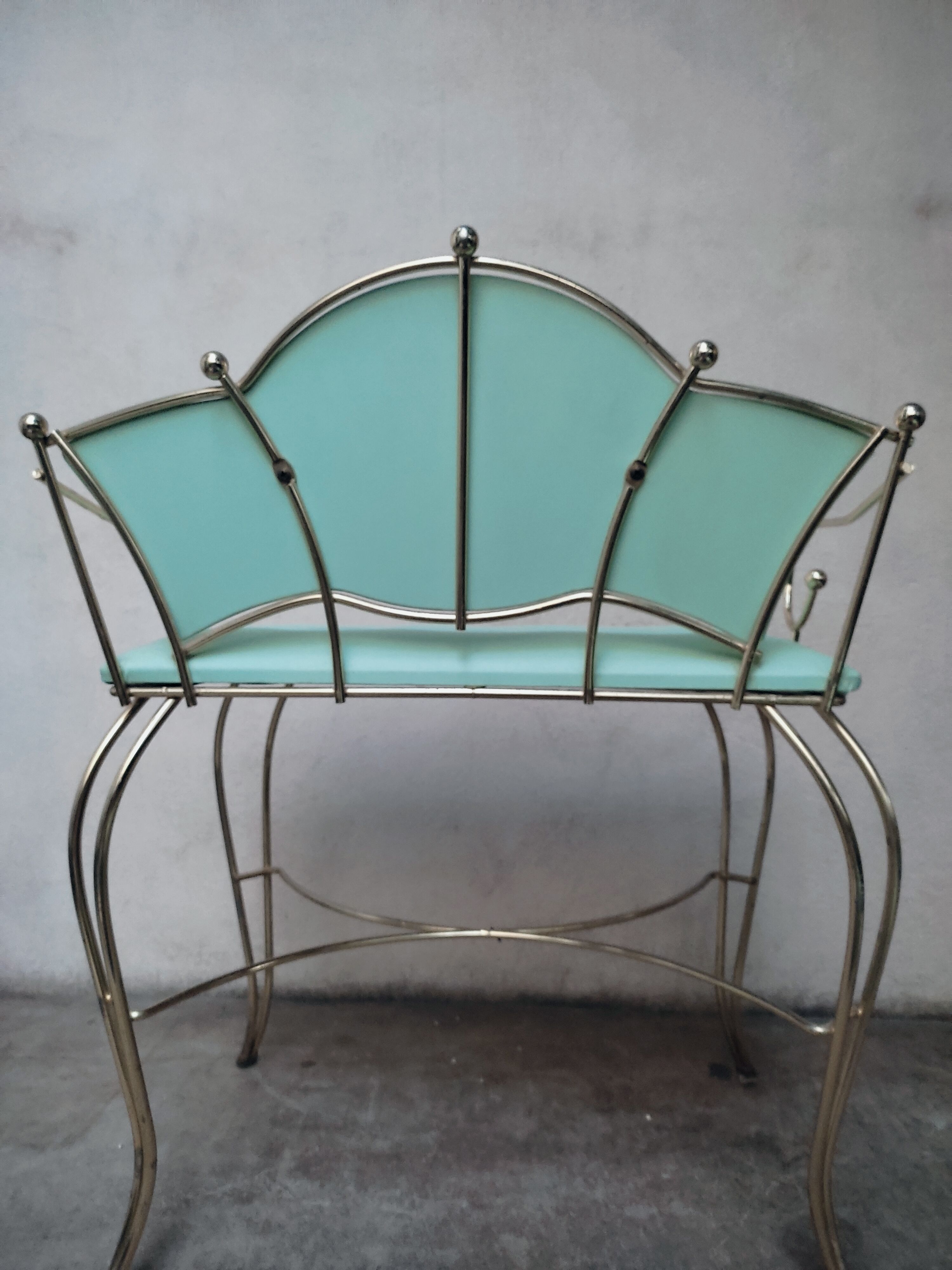 Fauteuil de coiffeuse