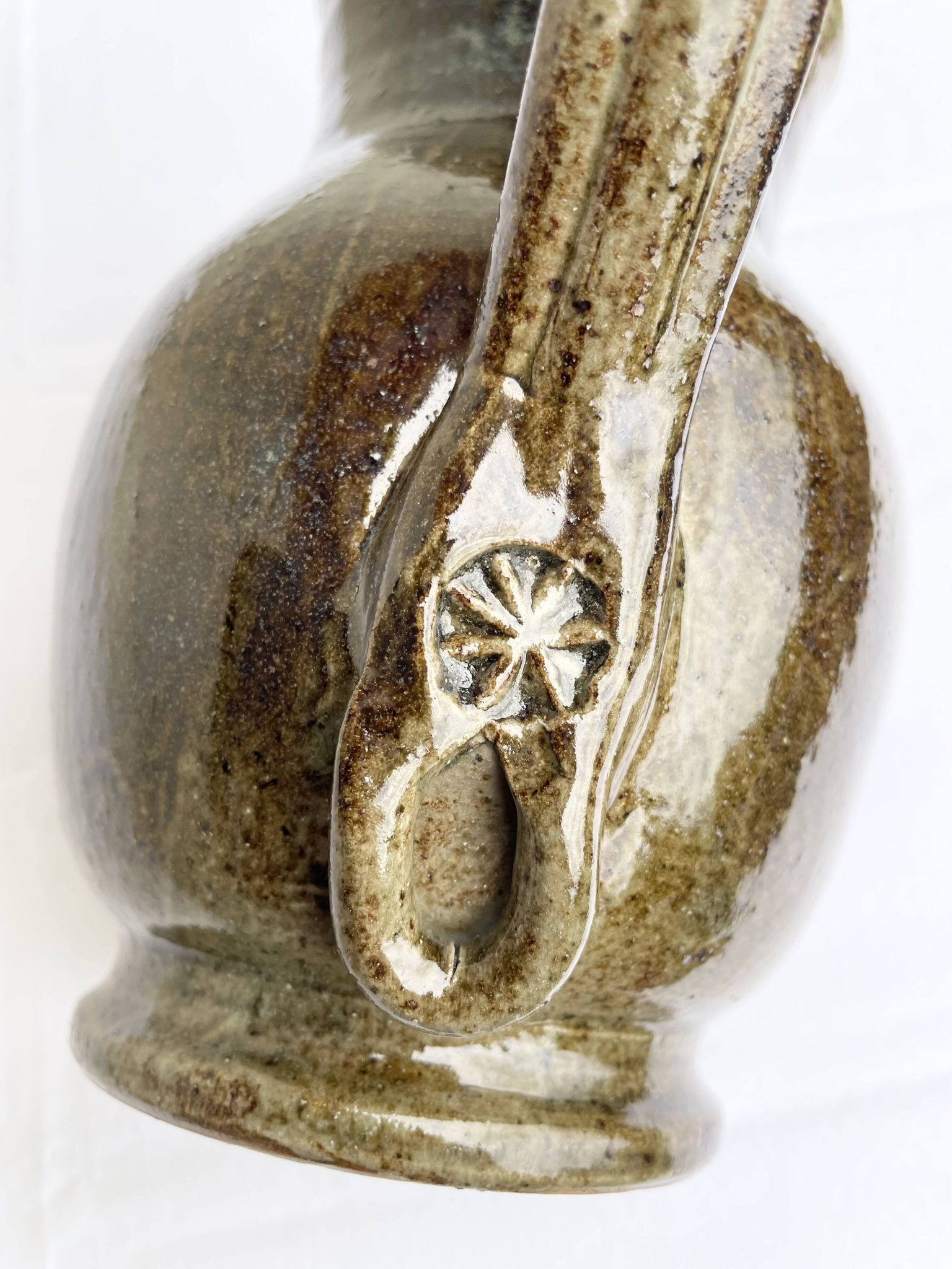 Handmade and signed glazed stoneware pitcher – Atelier de La Borne / Puisaye
