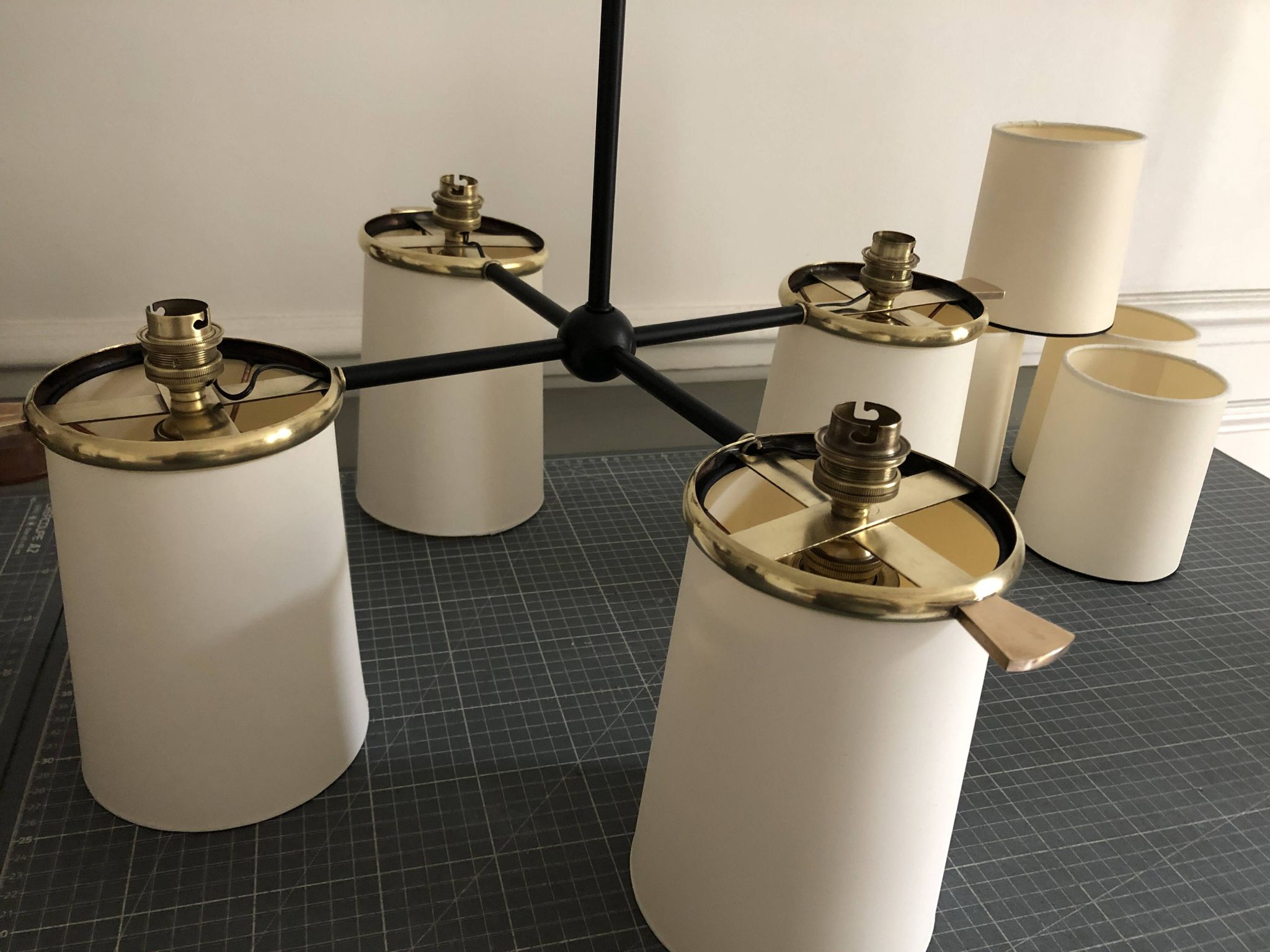 Lustre diablo 8 lights Maison Lunel 1950