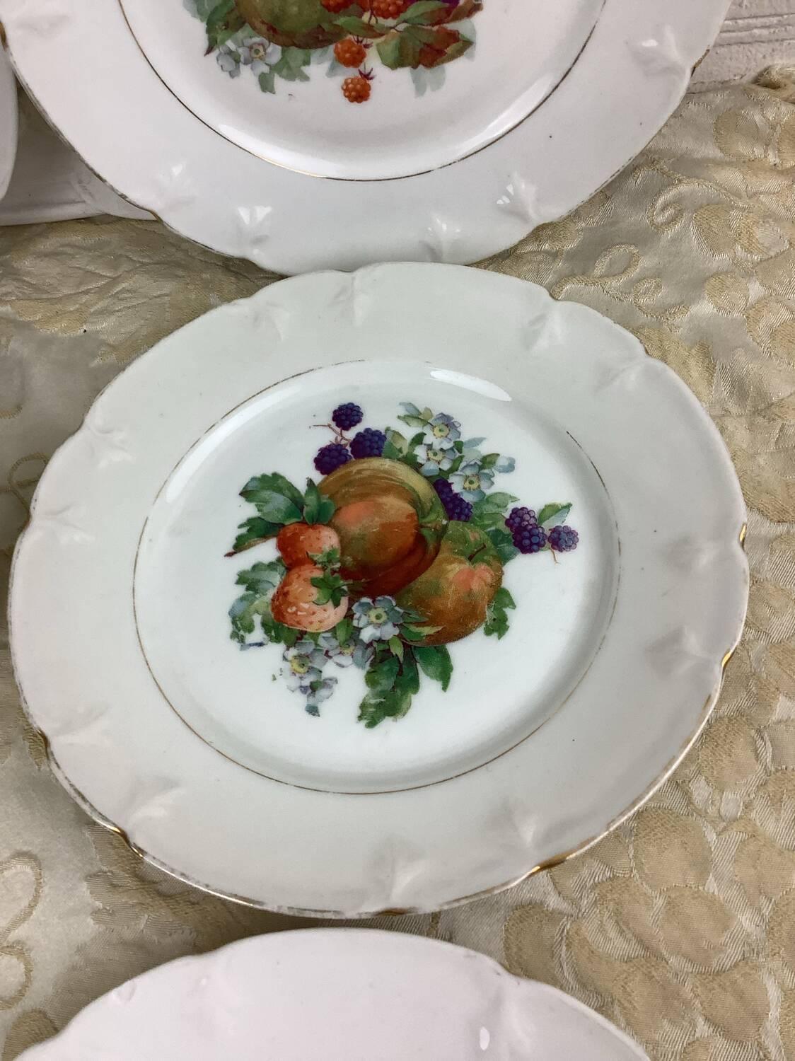 6 dessert plates Limoges porcelain