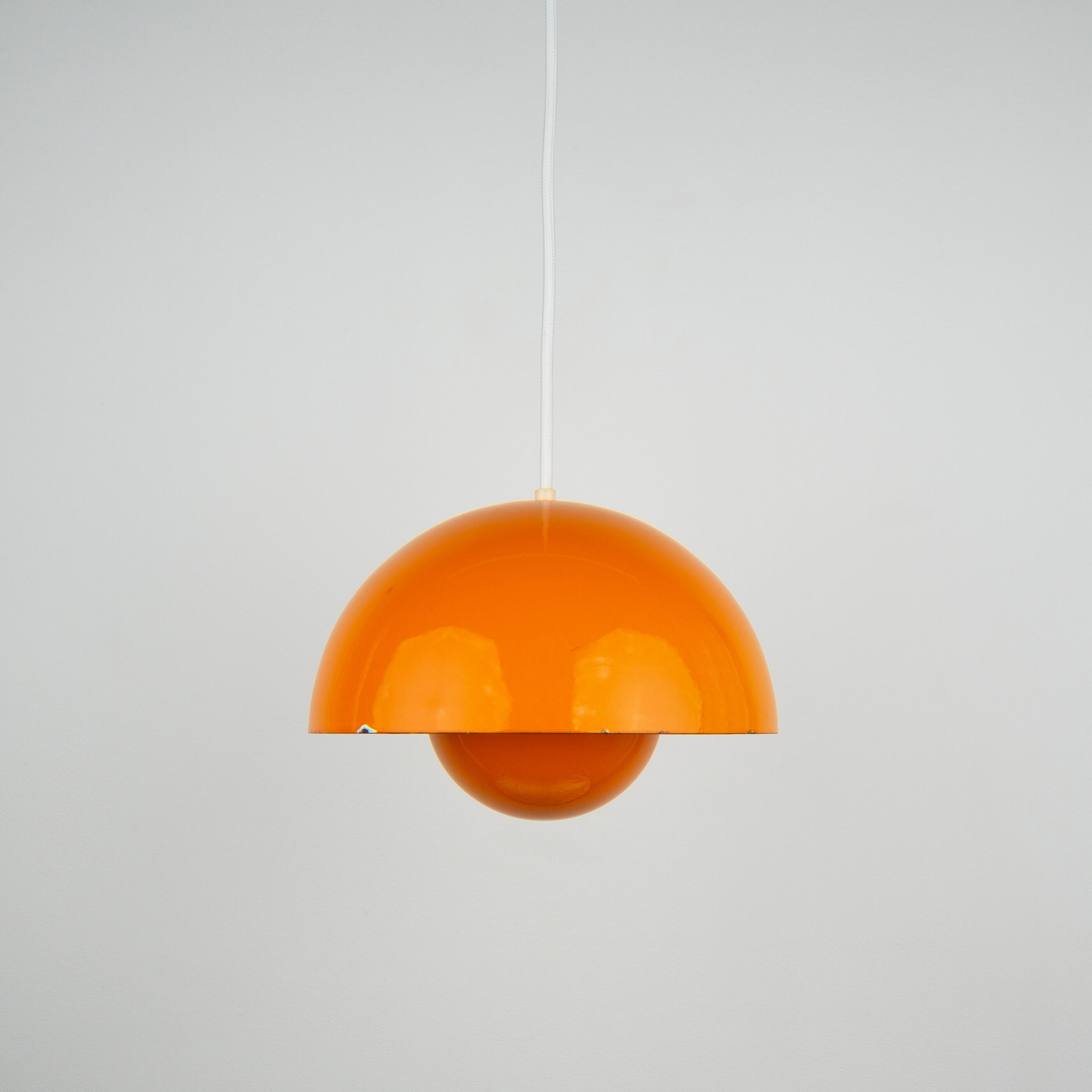 Paire de suspensions danoises Flowerpot de Verner Panton, Louis Poulsen, 1968