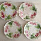 4 plates decorated strawberries in Onnaing slurry