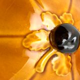 Soup tureen and its dish