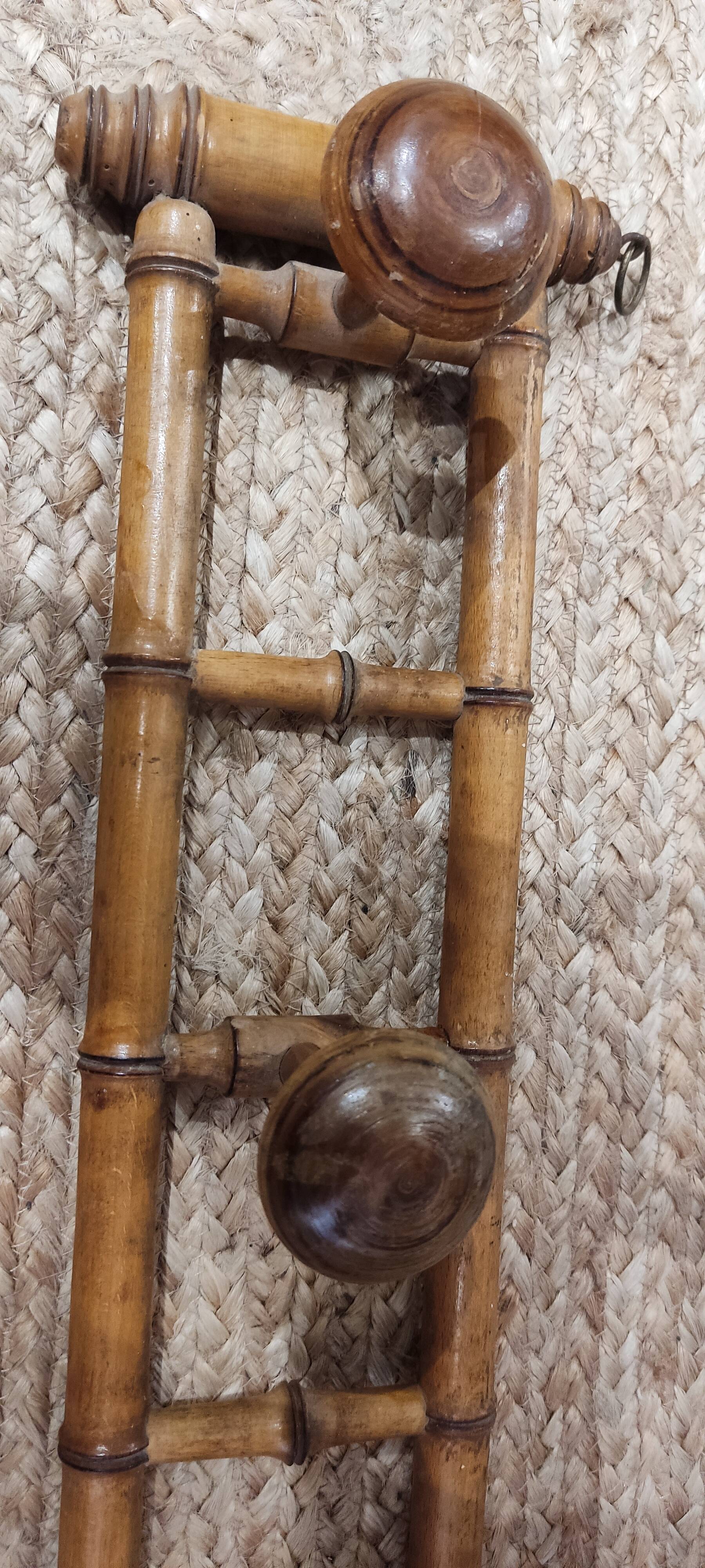 Bamboo wall-mounted coat and hat rack