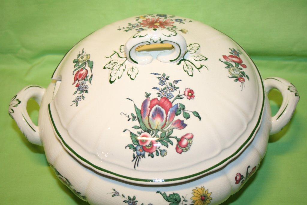 Tureen Villeroy and Boch Mettlach old Strasbourg