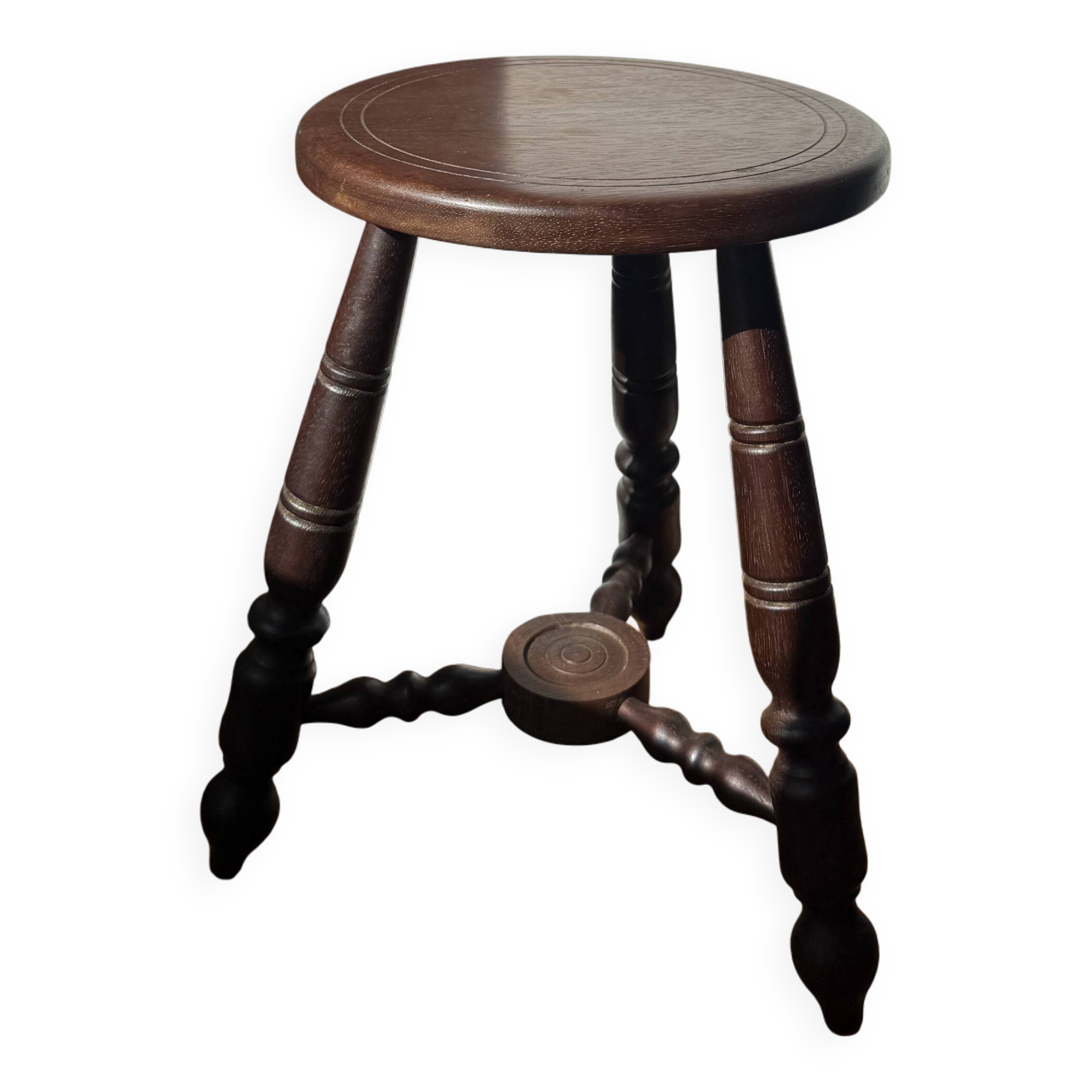 The rustic stool