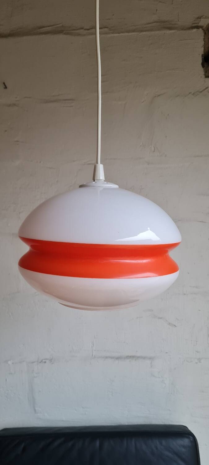 Suspension en verre opalin 1970