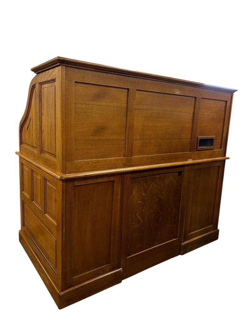 Bureau à rideau américain vintage en bois