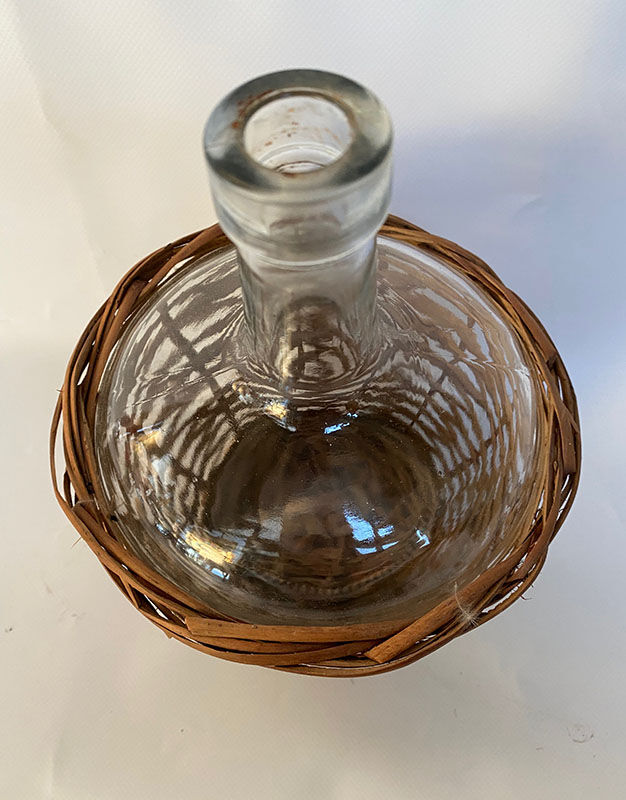 Rattan demijohn