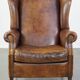 Grand fauteuil à oreilles en cuir de mouton de style anglais vintage