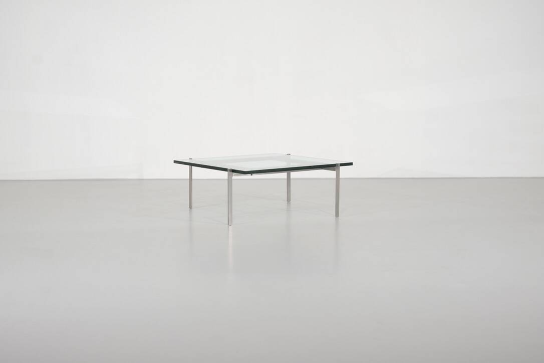 Table basse PK61 par Poul Kjaerholm pour Fritz Hansen. Danemark, 1956.