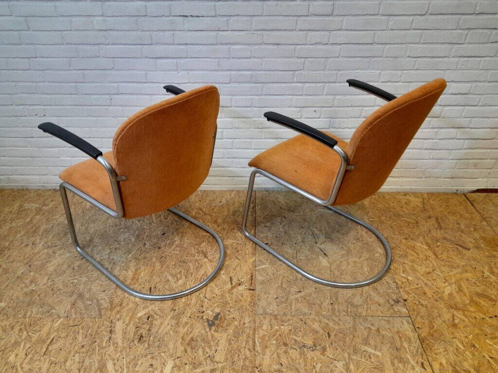 Gispen 413 R set of 2