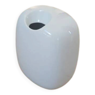 White Suomi vase by Timo Sarpaneva from Rosenthal