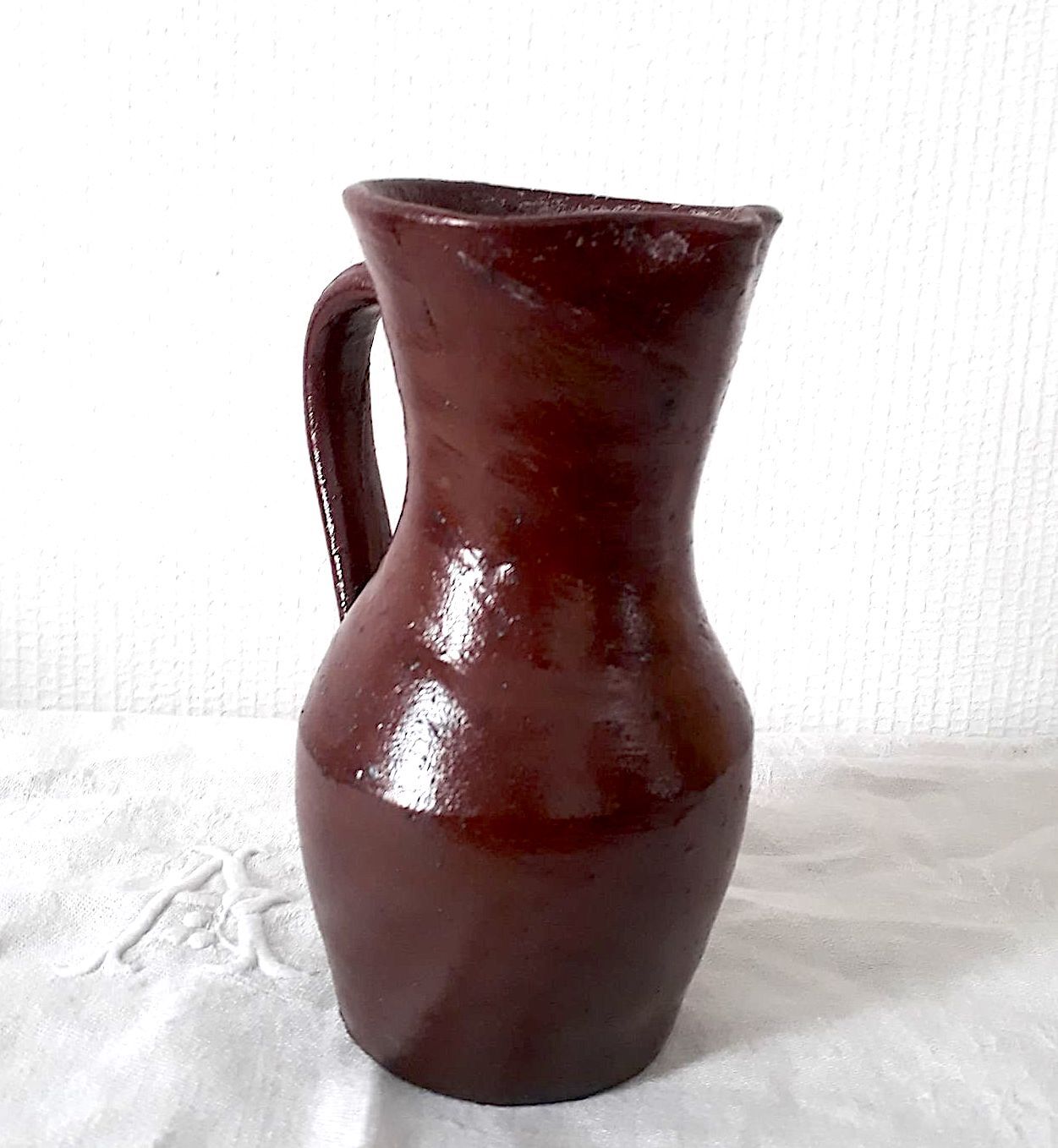 Vernified sandstone pitcher