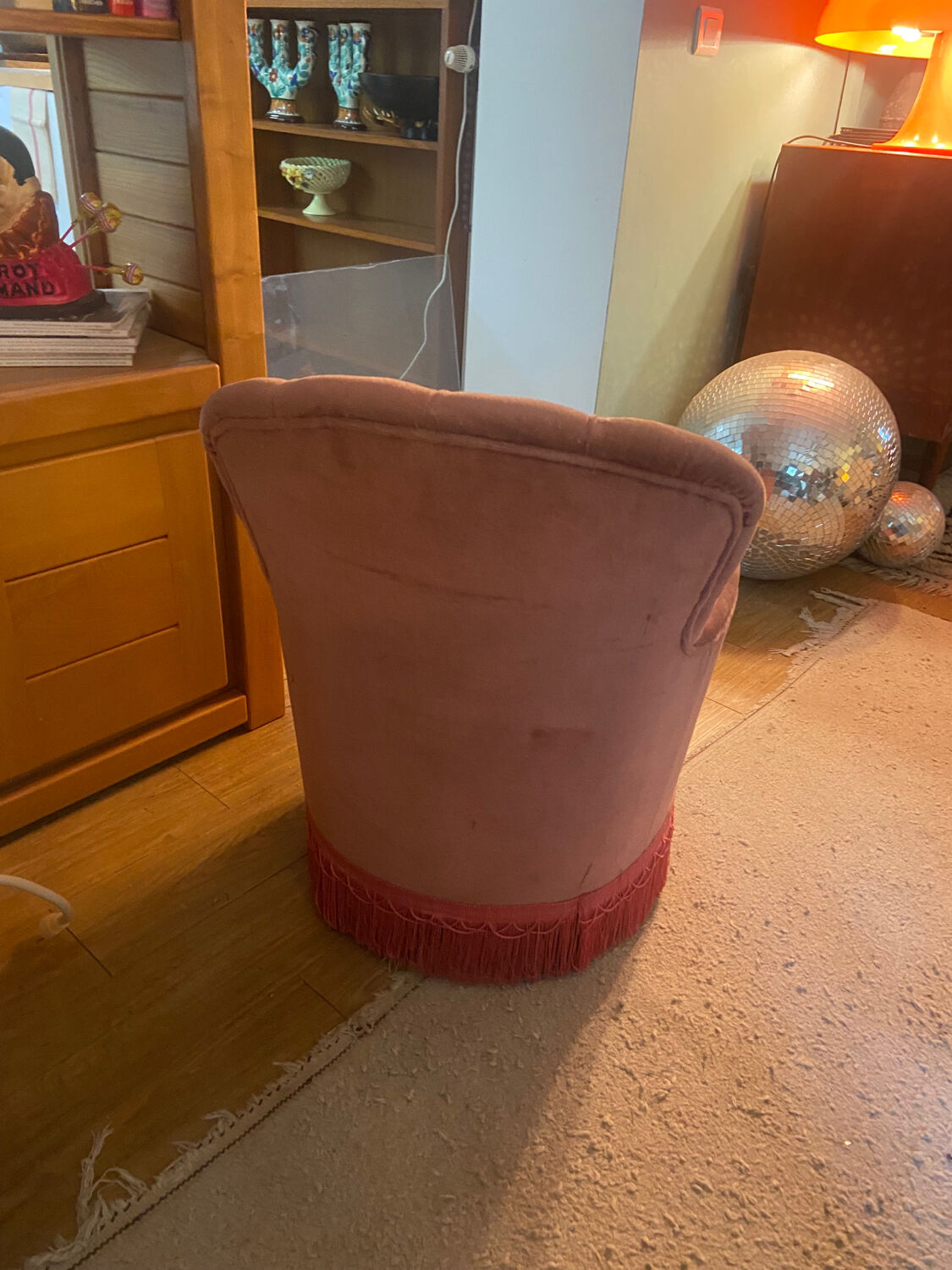 Vintage toad armchair