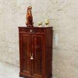 Mid-high mahogany furniture