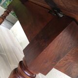 Large table round in rabats in vintage massive oak