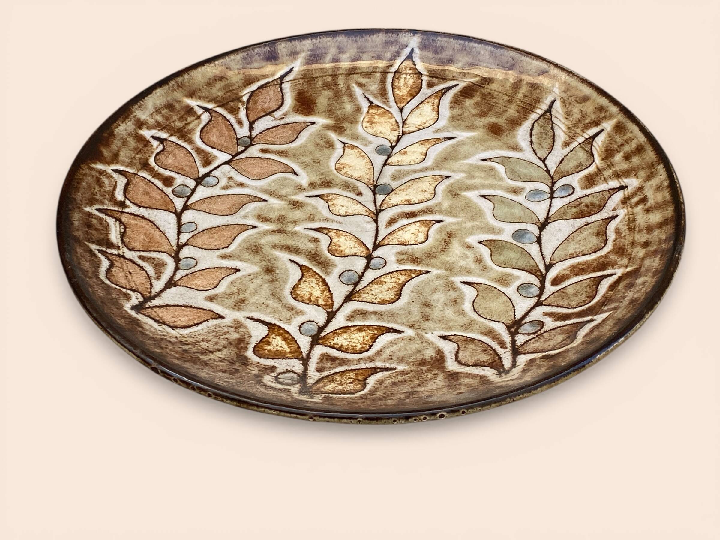 Wall plaque in ceramic by Robert Pérot, Atelier du Vieux Moulin, Vallauris.