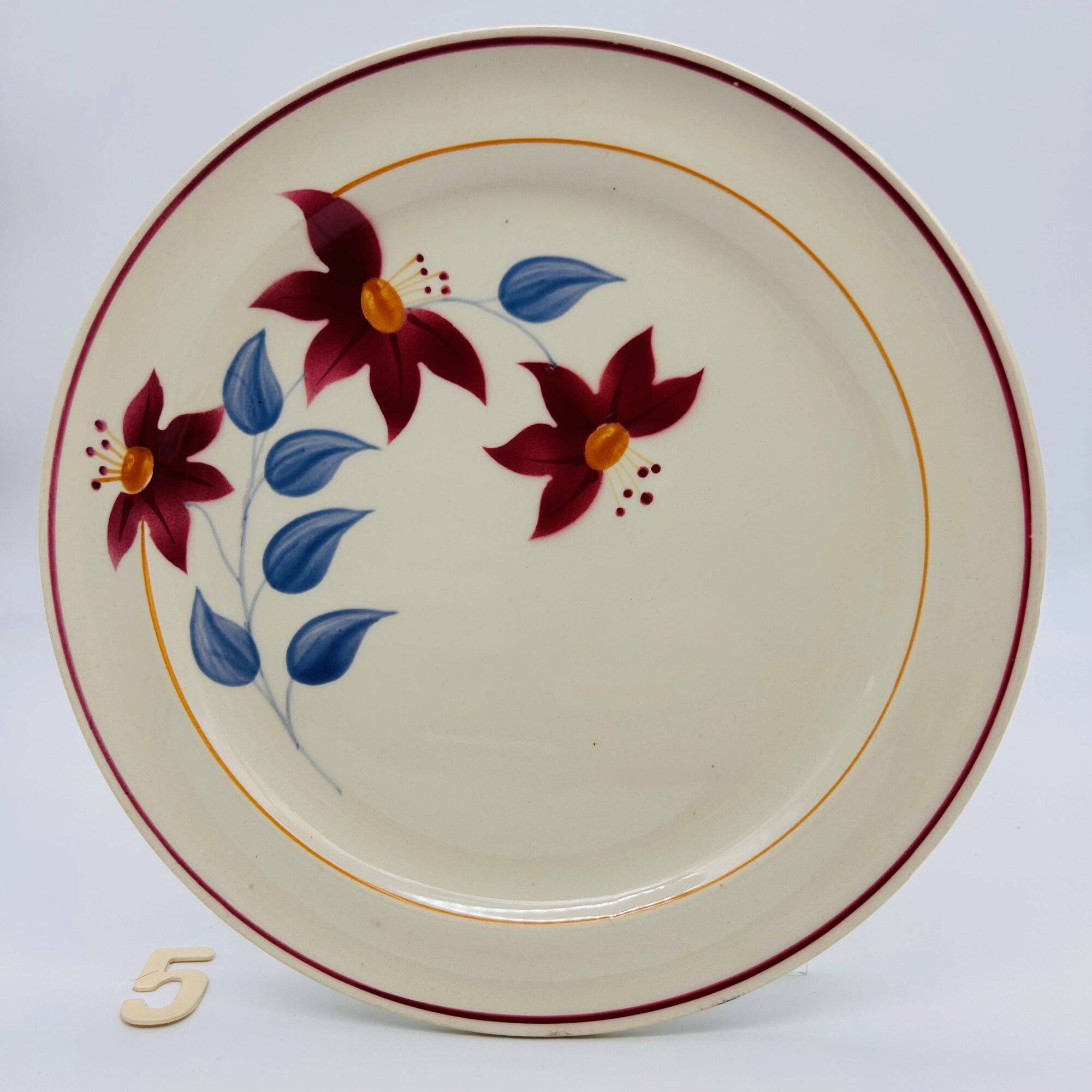 6 flat plates. Moulin des Loups. Model Sylvie.