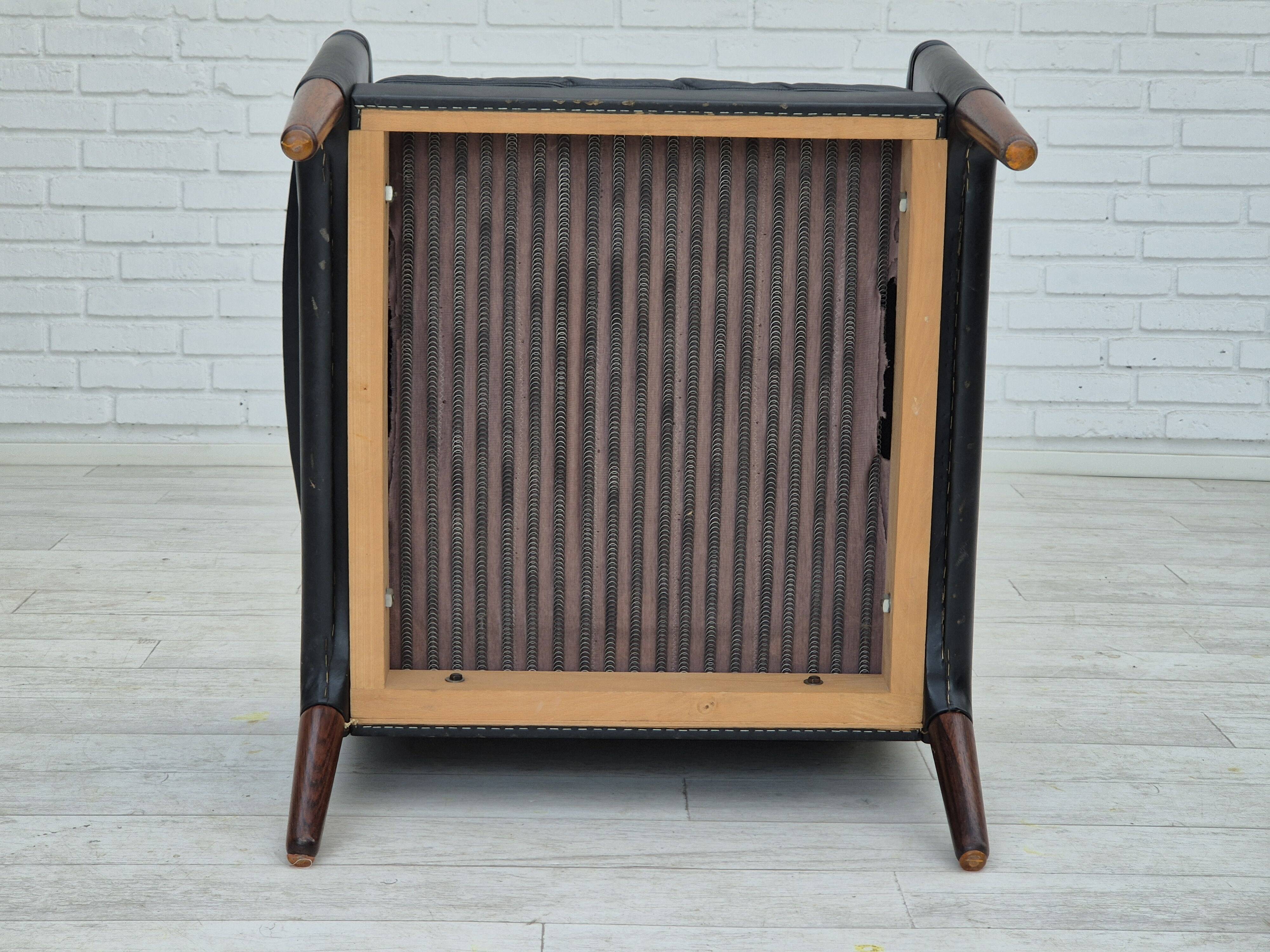 Années 1960, design danois de Kurt Østervig, chaise longue modèle 55, cuir, palissandre, originale.