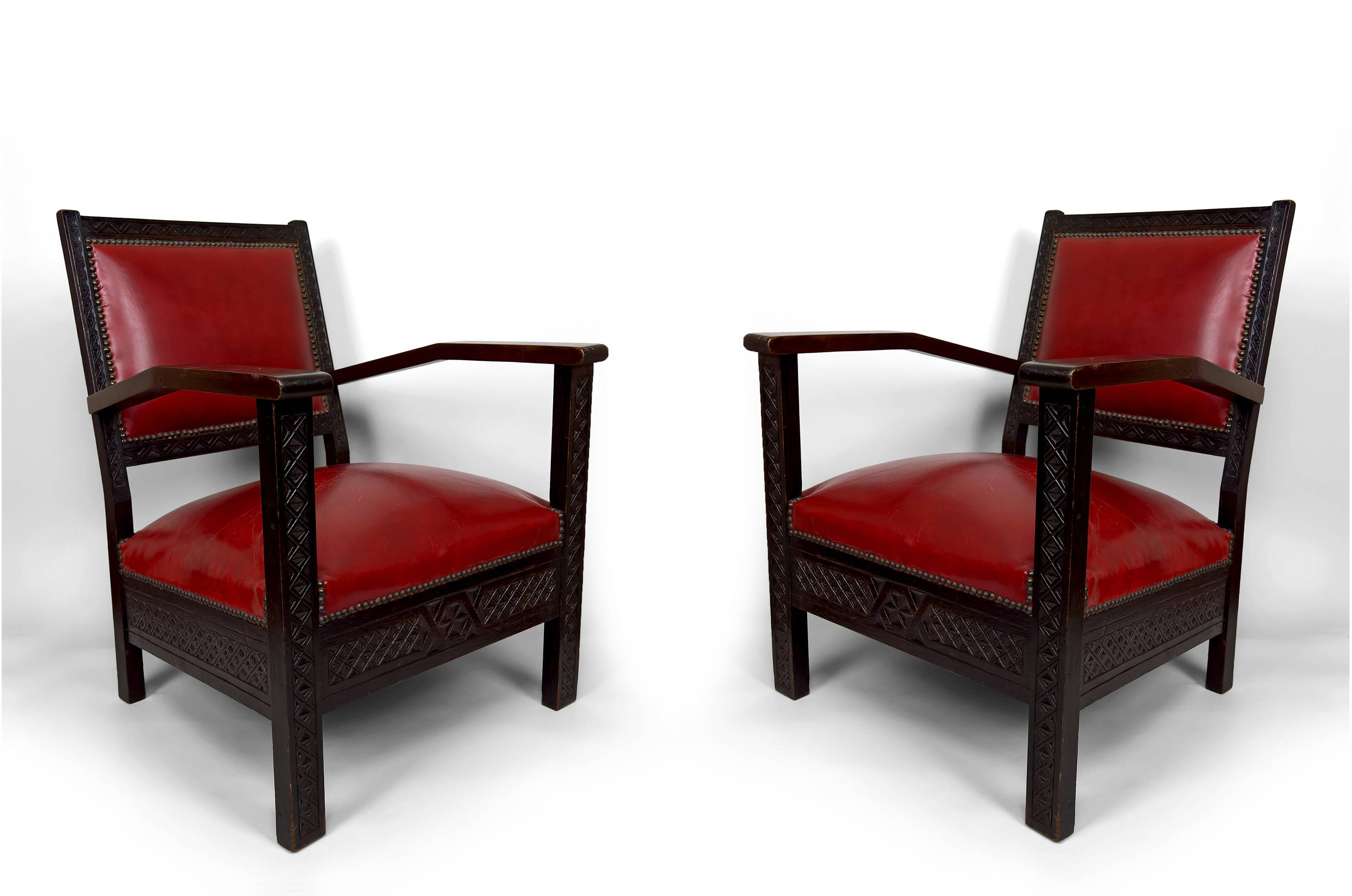 Paire de Fauteuils Art Deco Colonial en Bois Sculpté, Algérie, 1930