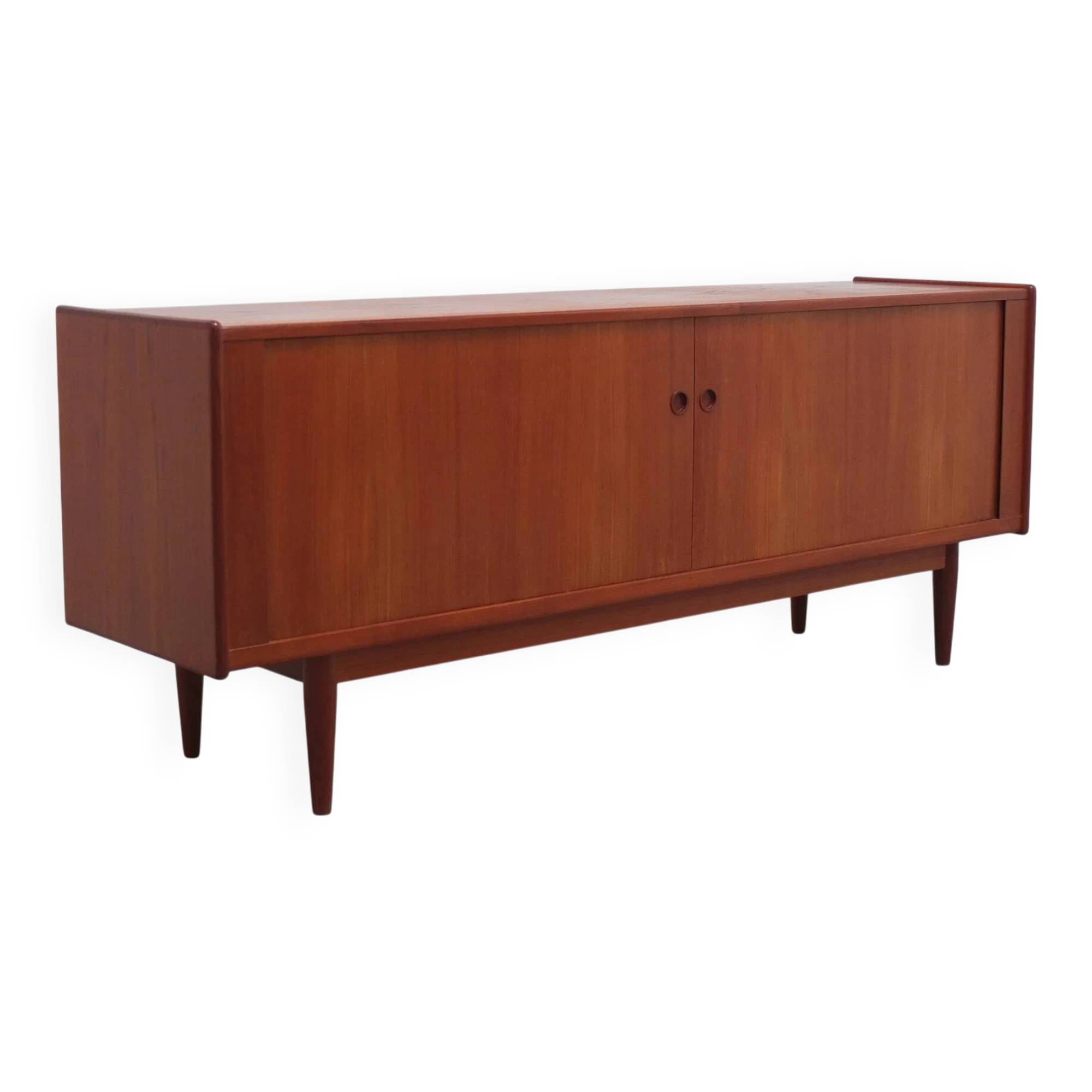 Buffet en teck danois avec portes tambour, années 1960.