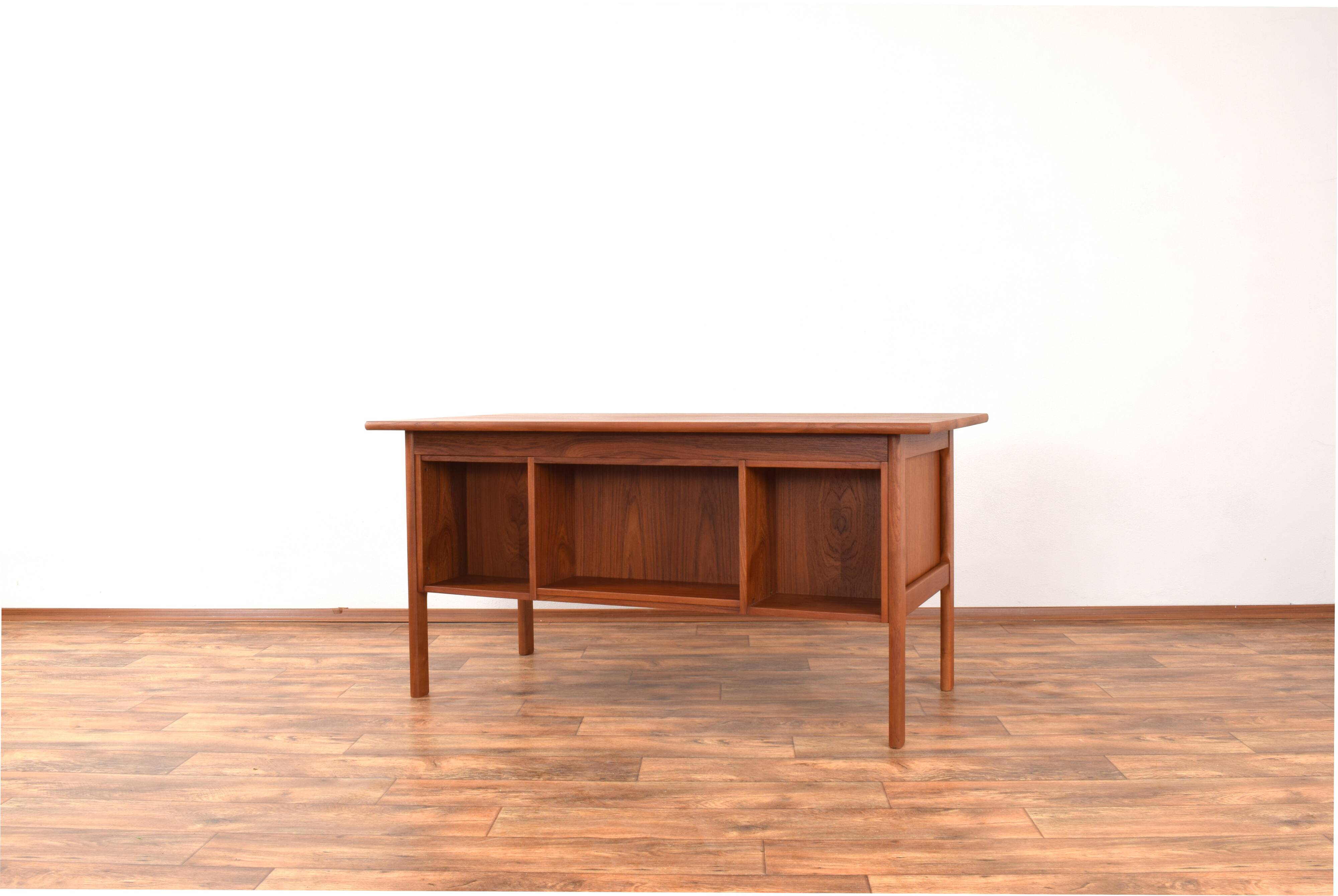 Mid-Century Danish Freestanding Teak Desk, 1960s