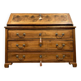 Louis XV period scriban chest of drawers in walnut, burl and marquetry fillets circa 1750