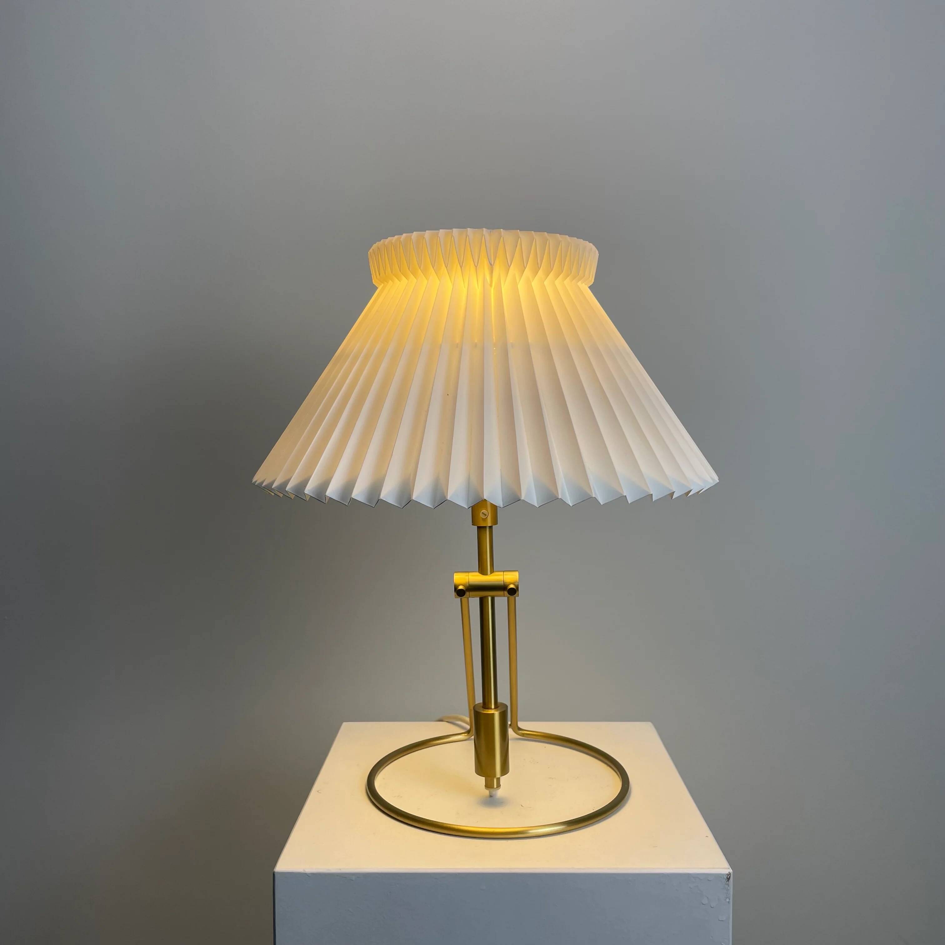 Table lamp Le Klint model 305 by Christian Hvidt 1970
