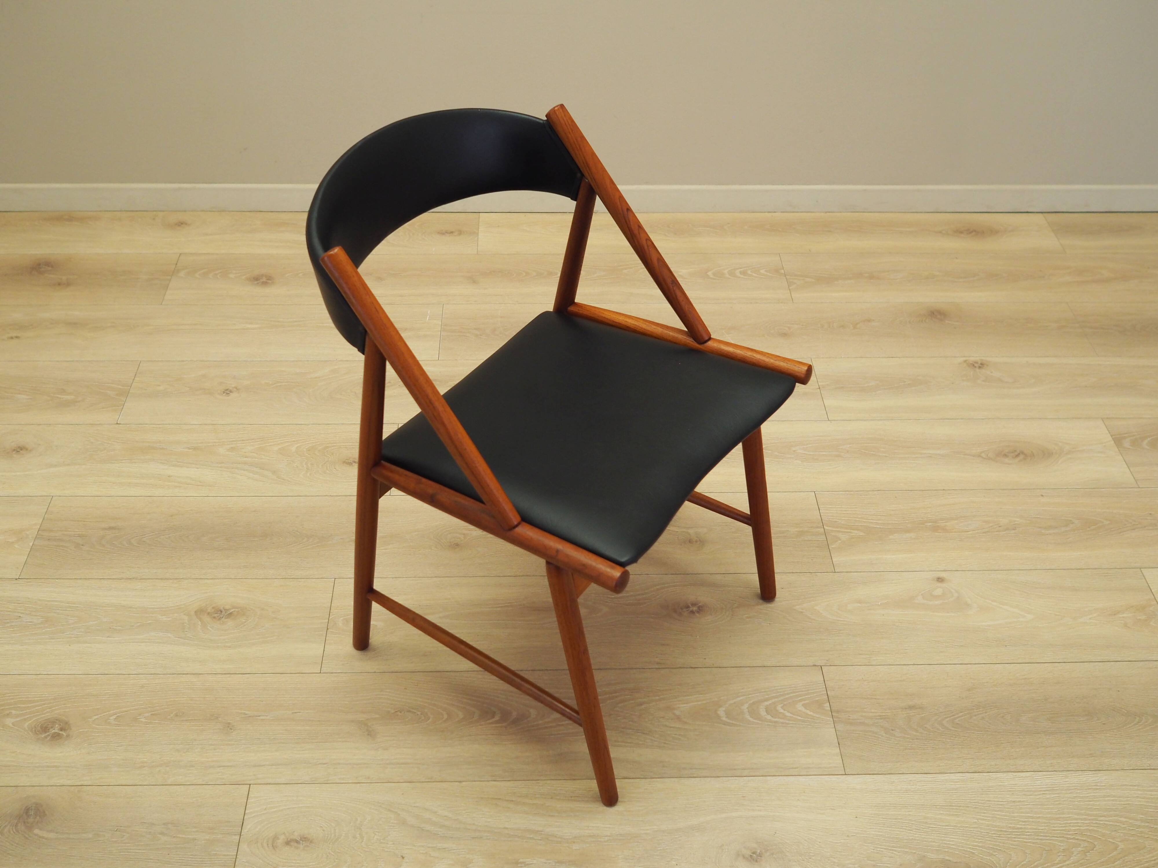 Chaise en teck, design danois, années 1970, production : Danemark