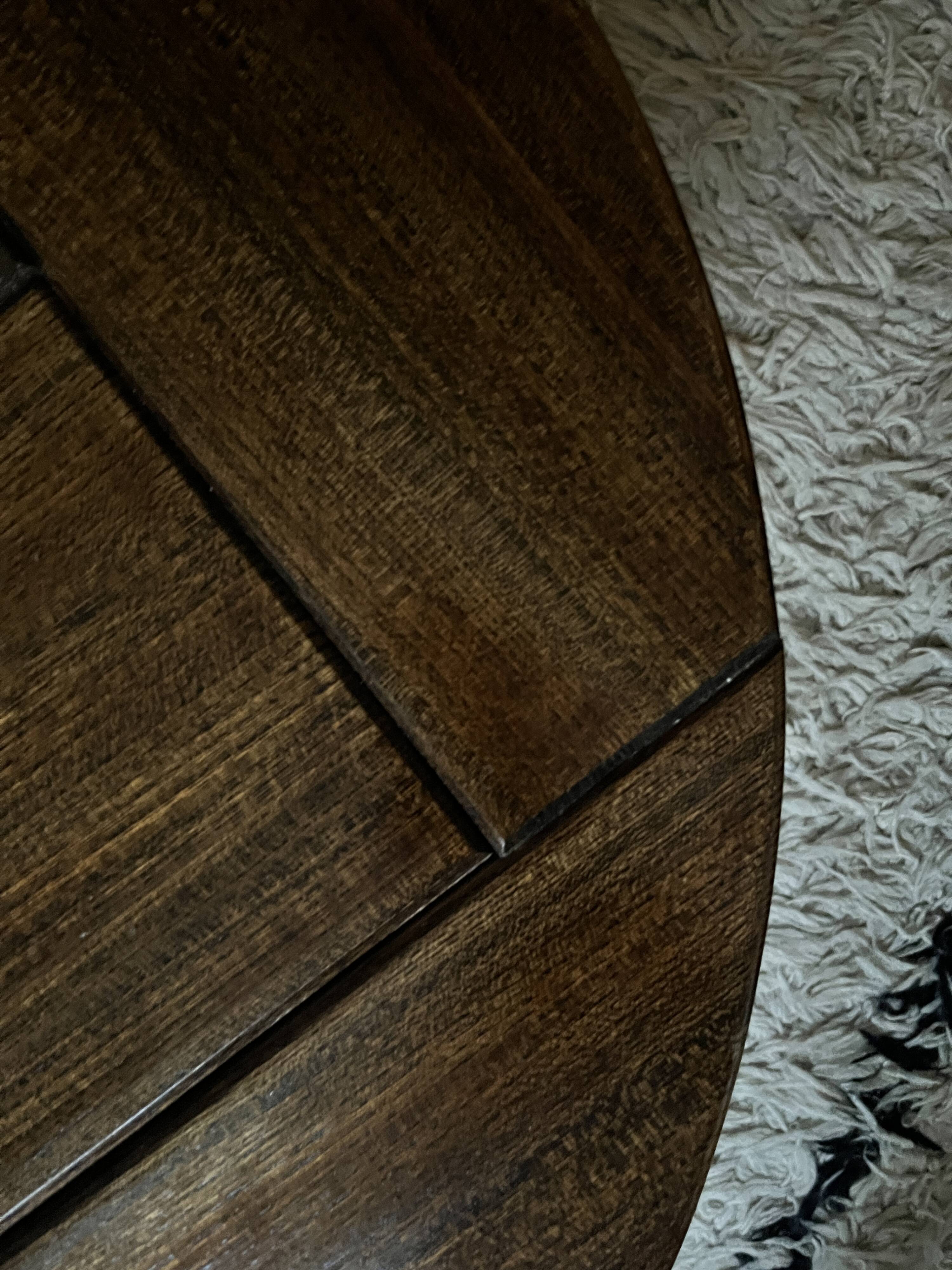 round coffee table in solid elm wood, Maison Regain 1980