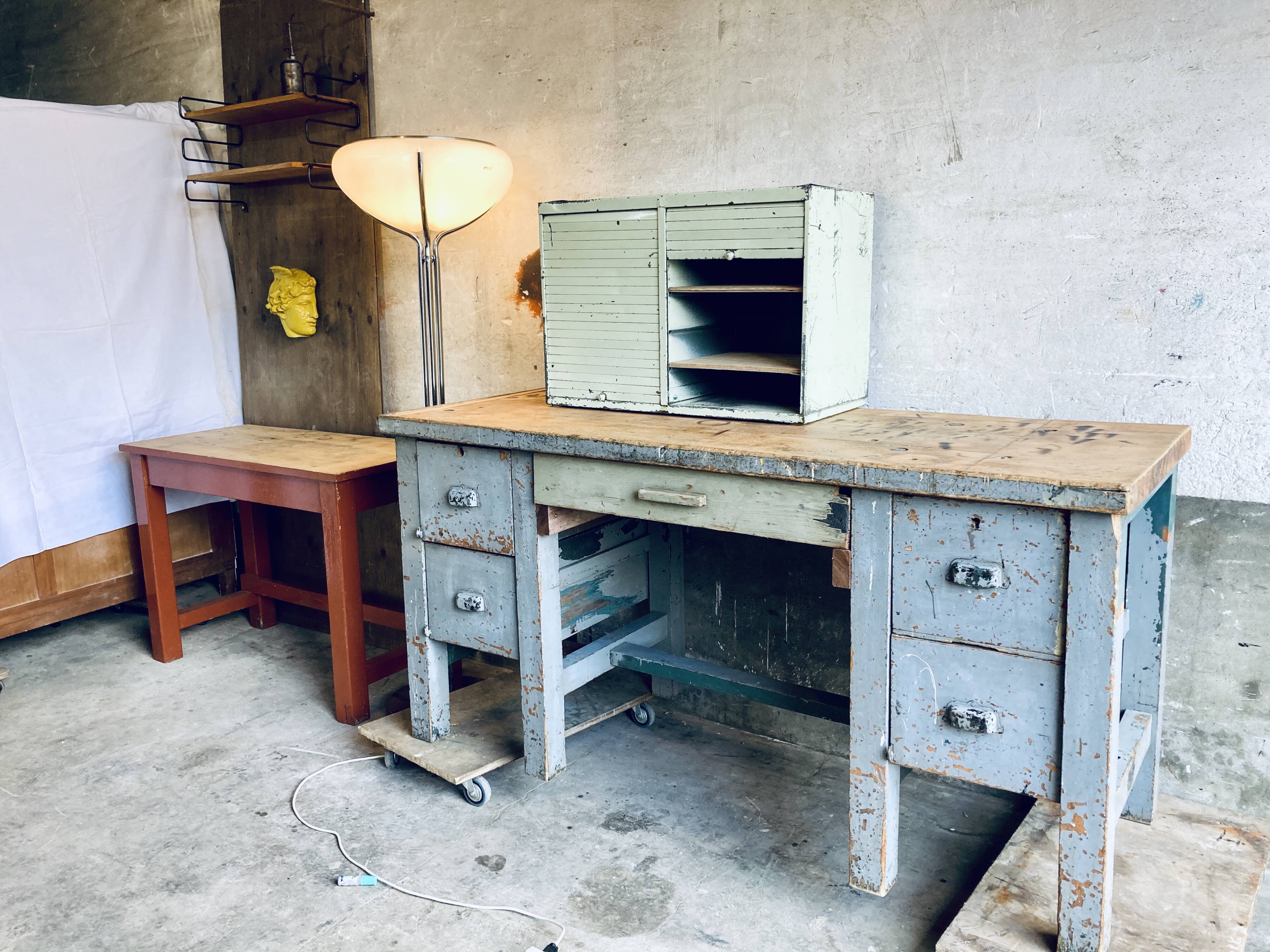 Grey blue established