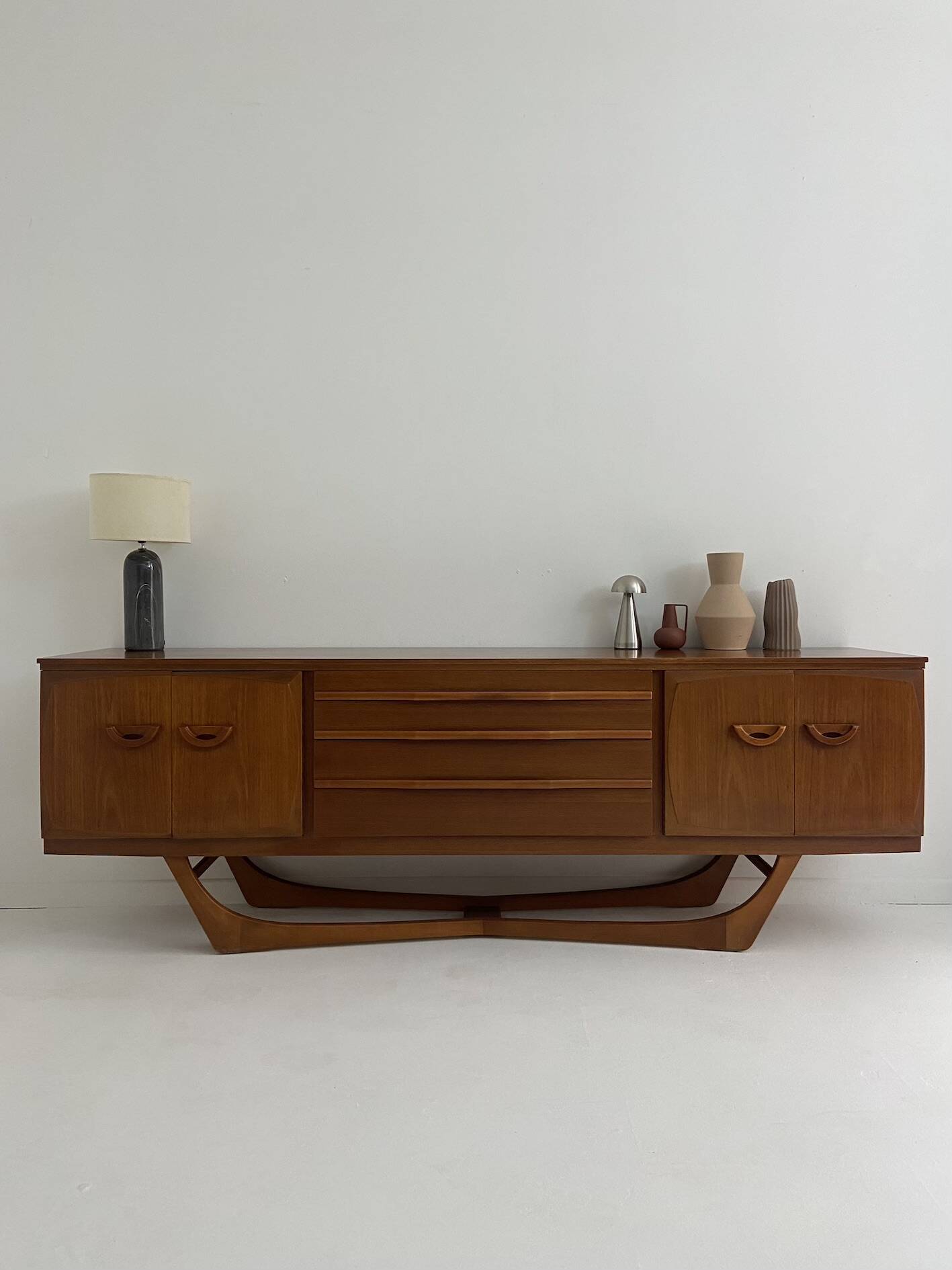 large enfilade by beautility