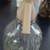 Syphon de bar anglais année 40 en verre moulé et bakélite