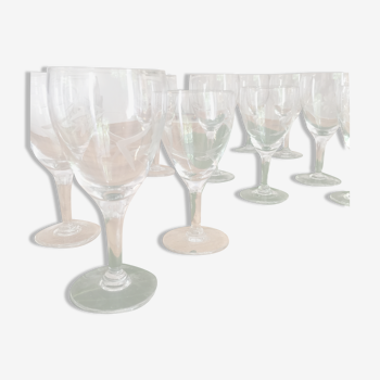 Set of 16 antique glasses