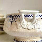 Creil & Montereau ironstone salad bowl and soup tureen, "Damier" service