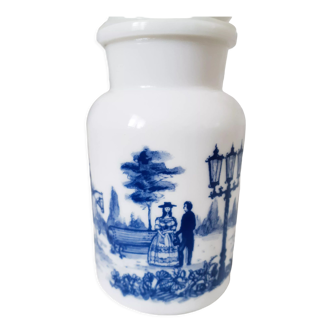 Apothecary pot in white opaline, blue toile de Jouy pattern